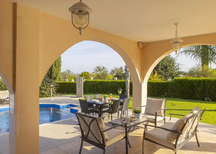 ヴィラ The Arches *