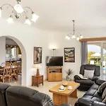 Villa The Arches *