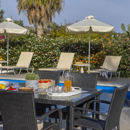 Vila The Arches Lachi