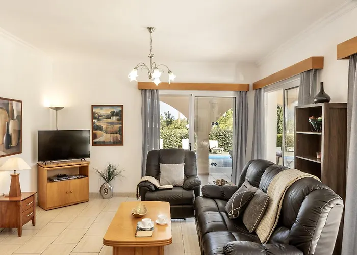 The Arches Villa Lachi